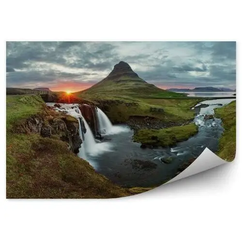 Islandia wiosna krajobraz panorama i zachód słońca Fototapeta Islandia wiosna krajobraz panorama i zachód słońca 250x250cm Fizelina