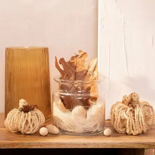 Homla Susz dekoracyjny roque z dyniami z włokna kokosowego 20x22 cm