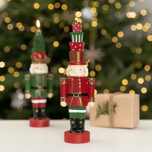 Homla Świeca nutcracker dziadek z prezentami 25 cm