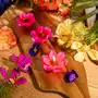 Zestaw świec floral aura 3 szt. kwiaty różowe 140 g Homla Sklep on-line