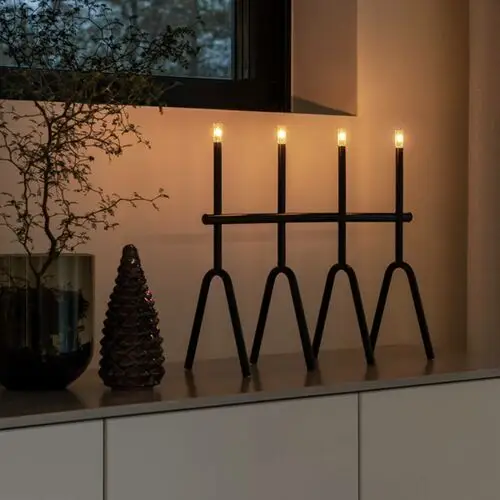 Konstsmide Christmas Świecznik LED czarny 4-pkt. wysokość 39 cm